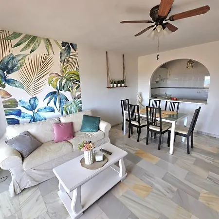 Apartamento Sea View Celeste Costa Del Sol Playa Chapparal Apartment *